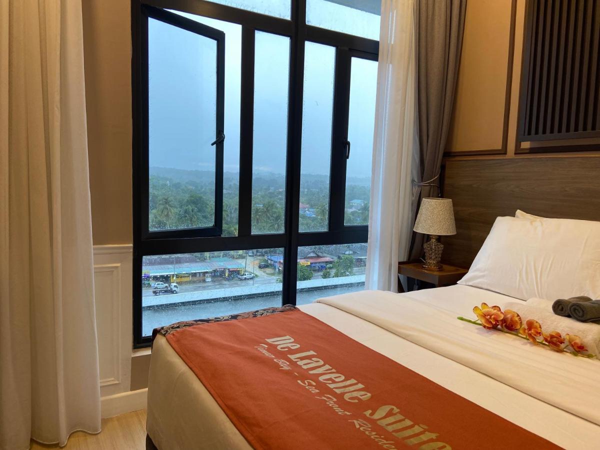 De Lavelle Suites @ Timur Bay Seafront Residence Куантан Екстериор снимка