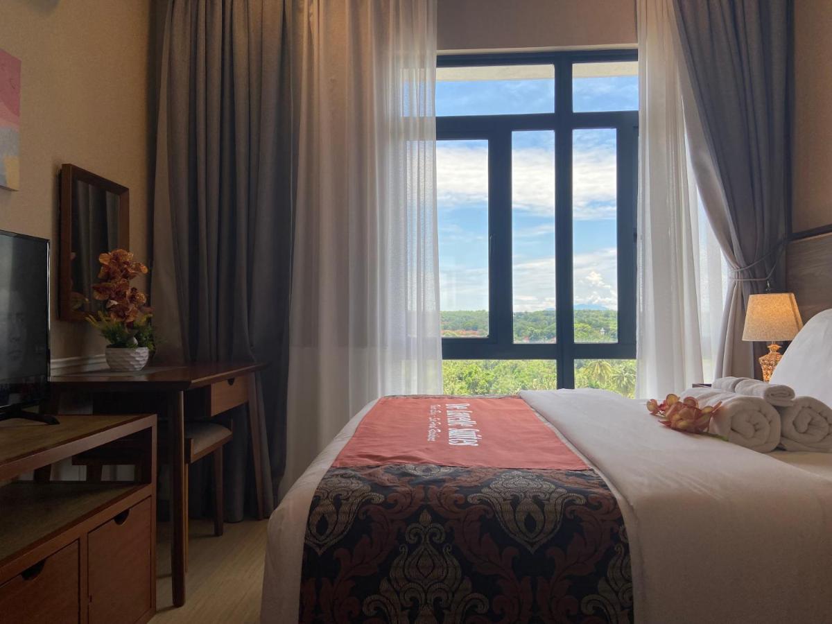De Lavelle Suites @ Timur Bay Seafront Residence Куантан Екстериор снимка